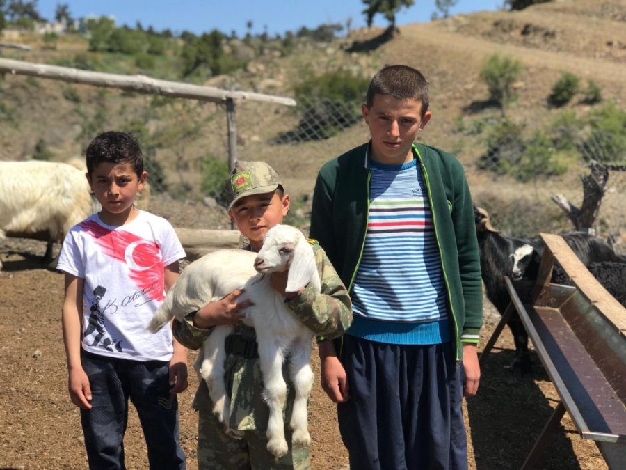 Yörük Çocuğu Alperen’in Asker Hayali Gerçek Oldu