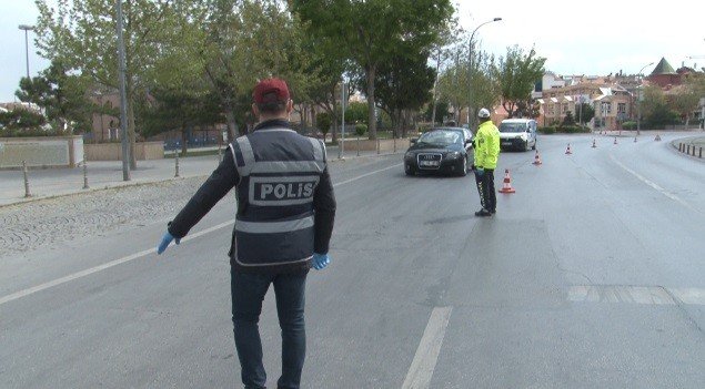 Konya Sokaklarında Sessizlik Hakim