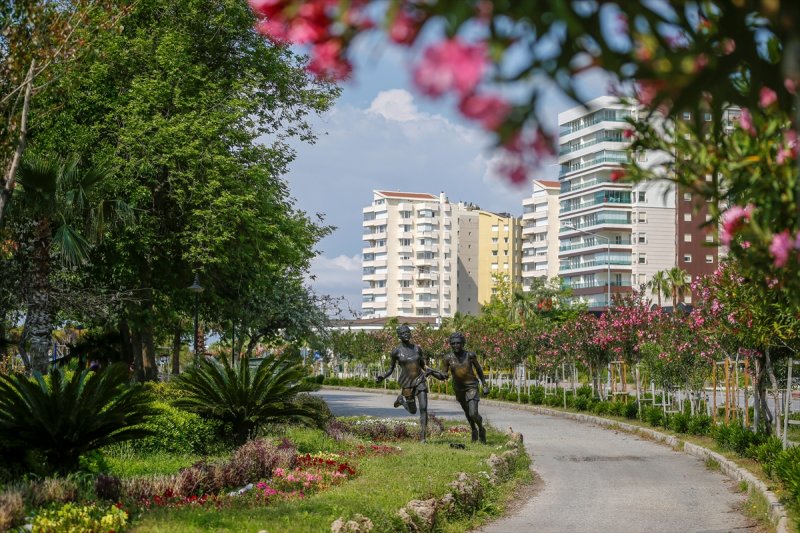Korona Virüs Dünyaca Ünlü Sahilleri Yalnız Bıraktı