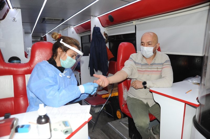 Belediye Başkan Özdemir Ve Meclis Üyeleri Kan Bağışında Bulundu