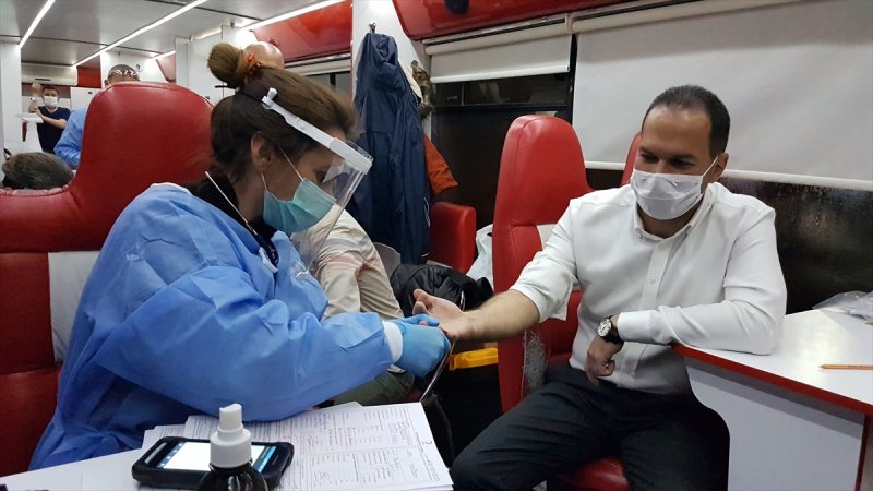 Belediye Başkan Özdemir Ve Meclis Üyeleri Kan Bağışında Bulundu