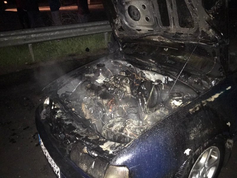 Aksaray'da Seyir Halindeki Otomobil Yandı