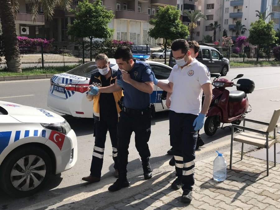 Alanya’da 2 Motosiklet Çarpıştı: 1’i Polis 2 Yaralı