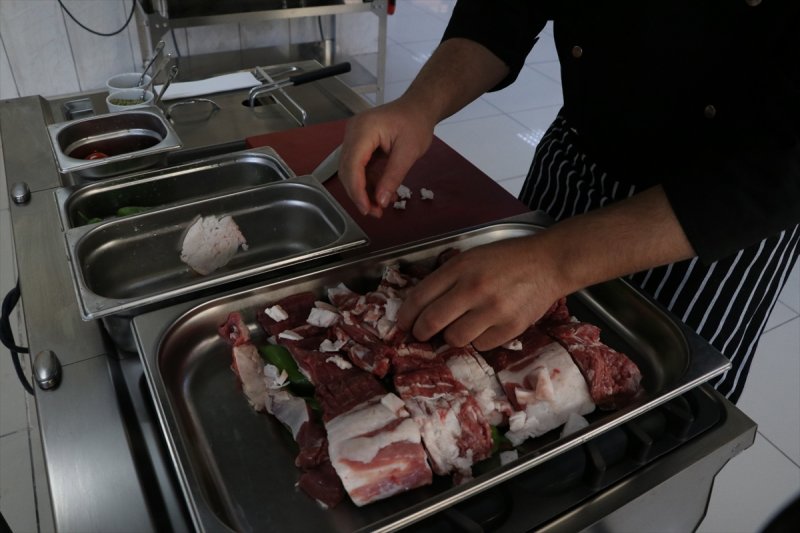 İftarda Ağızları Lezzetlendiren Niğde'nin Tescilli Yemeği: 