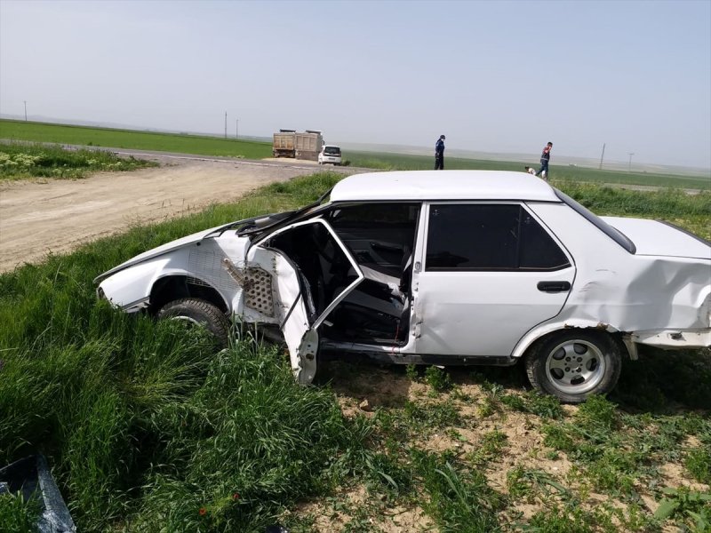 Konya'da Tır İle Otomobil Çarpıştı: 3 Yaralı