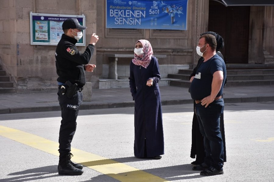 Aksaray Polisi Sokaklarda Denetimde
