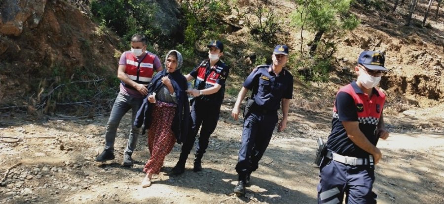 Anamur'da Kayıp Kadın Ormanda Bulundu