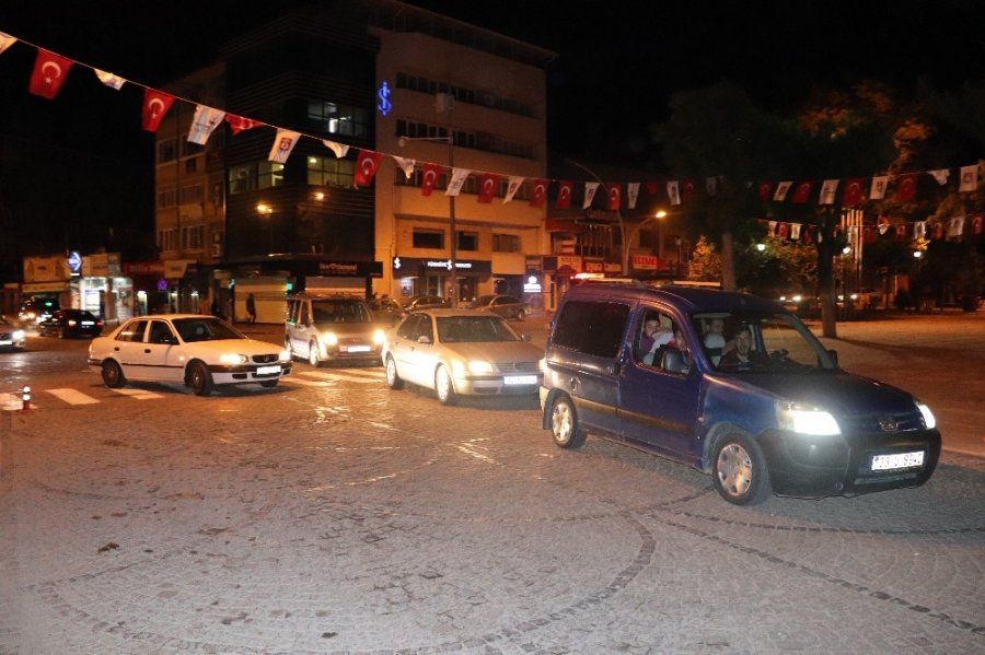 Karamanlılar İsmetpaşayı Çok Özlemişler