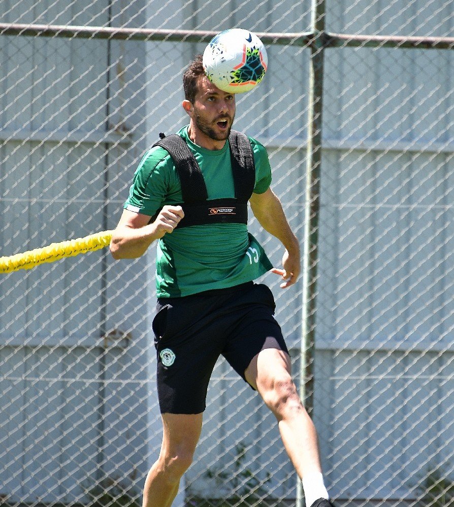 Konyaspor Hazırlıklarını Sürdürüyor