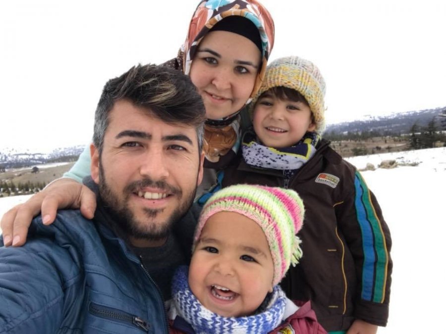 Hamile Eşi İçin Kayısı Toplarken Düşen Adam Hayatını Kaybetti