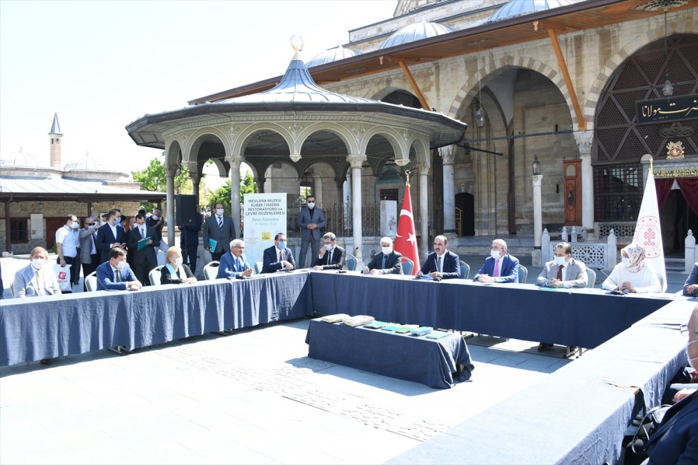 Mevlana Müzesi'nin Turkuaz Kubbesi Yenileniyor