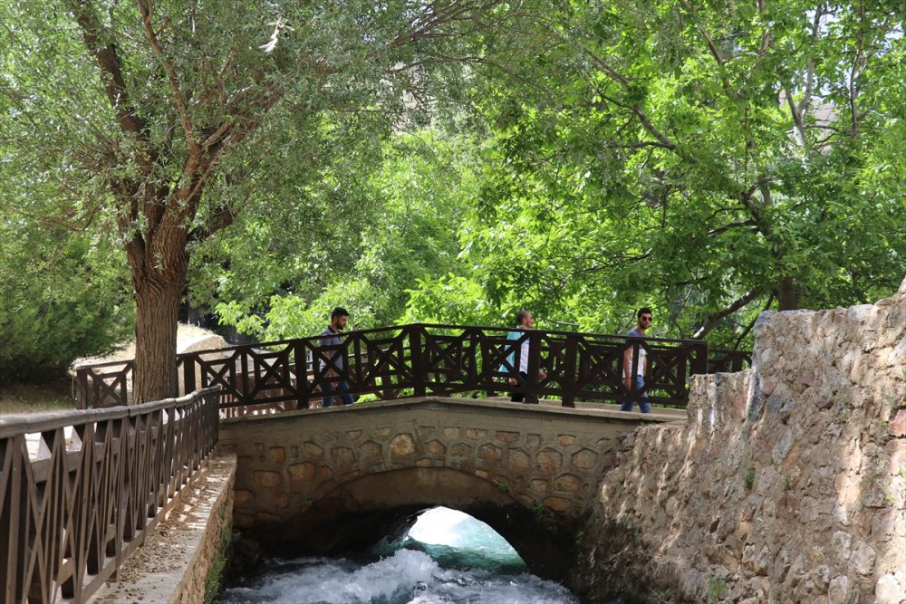 İvriz, Tarihi, Serin Havası Ve Doğal Güzellikleriyle İlgi Odağı Oldu
