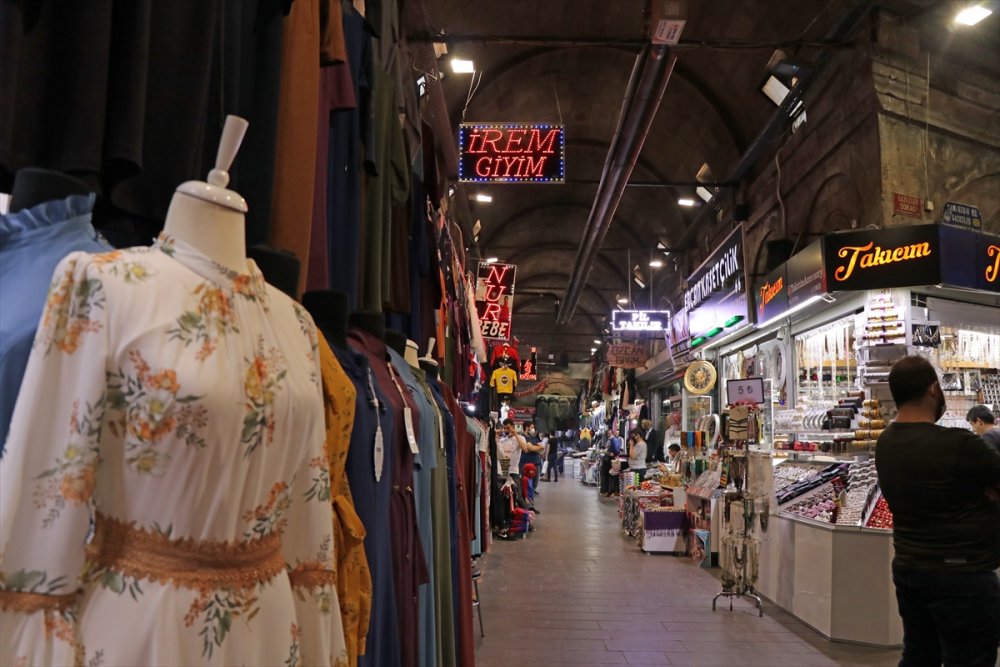 800 Yıllık Kayseri Kapalı Çarşı Esnafı Umudunu Gurbetçilere Bağladı