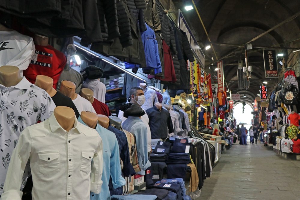 800 Yıllık Kayseri Kapalı Çarşı Esnafı Umudunu Gurbetçilere Bağladı