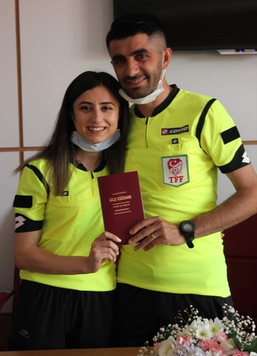 Aşkın Gelip Geldiği Maç Evlilikle Bitti