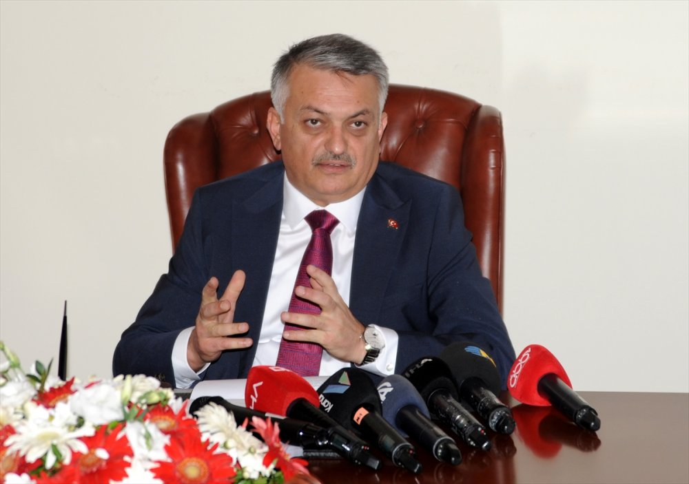 Antalya Valisi Ersin Yazıcı Göreve Başladı