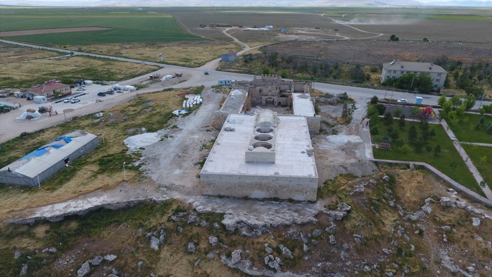 Konya'nın Tarihi Obruk Hanı Turizme Kazandırılacak