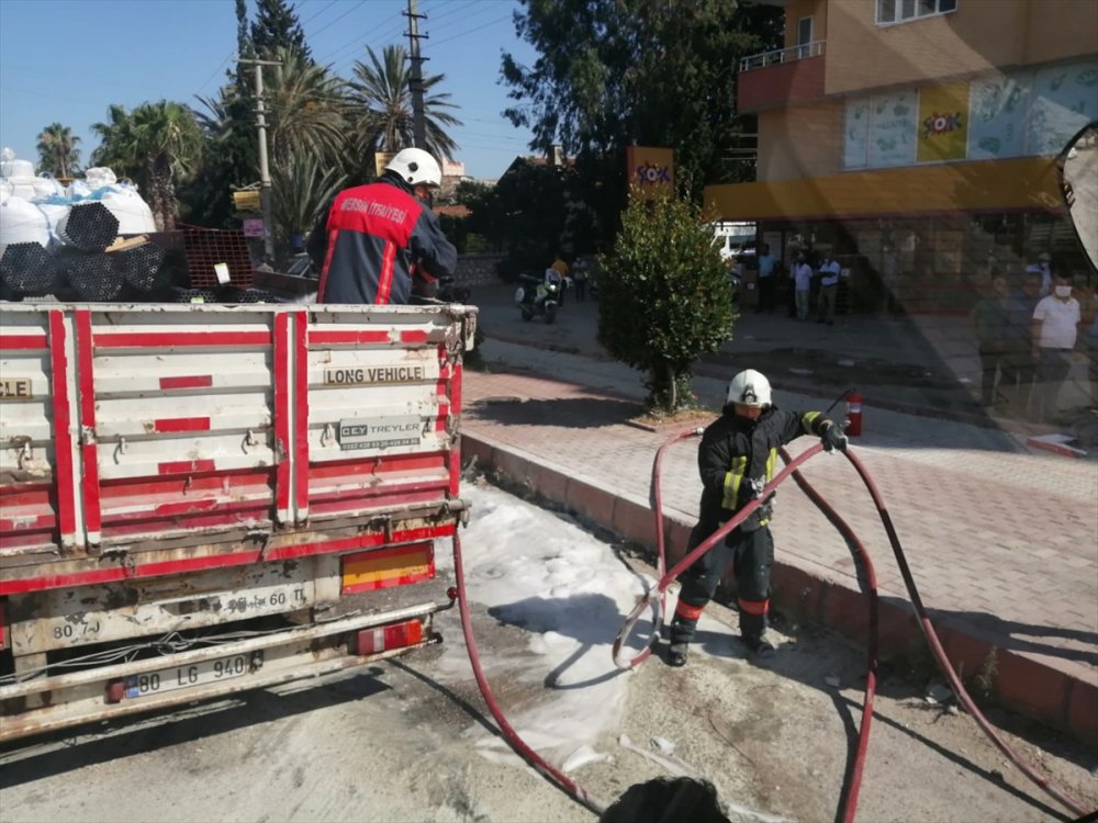 Patlayan Lastiğe Bakarken Canından Oluyordu