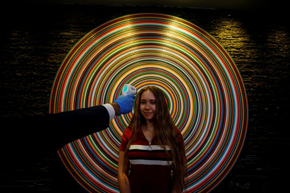 Turistlerin Koronavirüs Tedbirli Yolculuğu