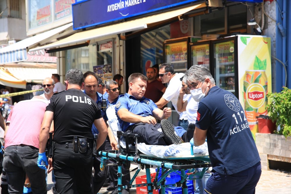 Antalya'da Polise Saldıran Zanlı Vurularak Durduruldu