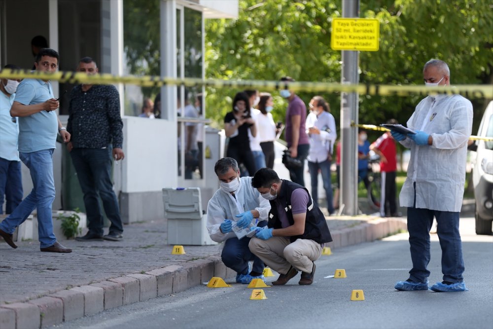Kayseri'de Silahlı Ve Bıçaklı Kavga: 2 Yaralı