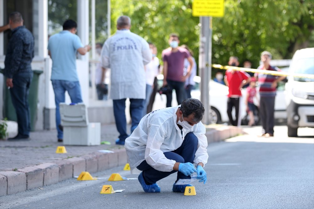 Kayseri'de Silahlı Ve Bıçaklı Kavga: 2 Yaralı