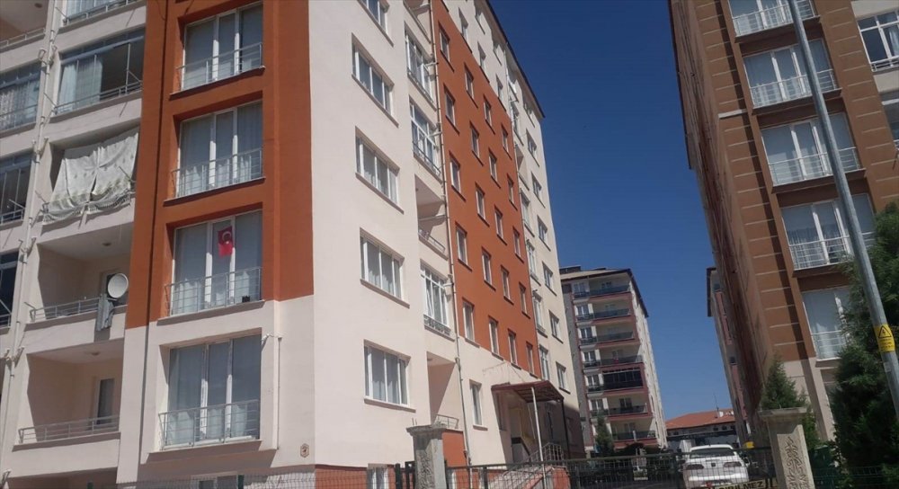 Konya'da Bir Apartmanda Uygulanan Karantina Kaldırıldı