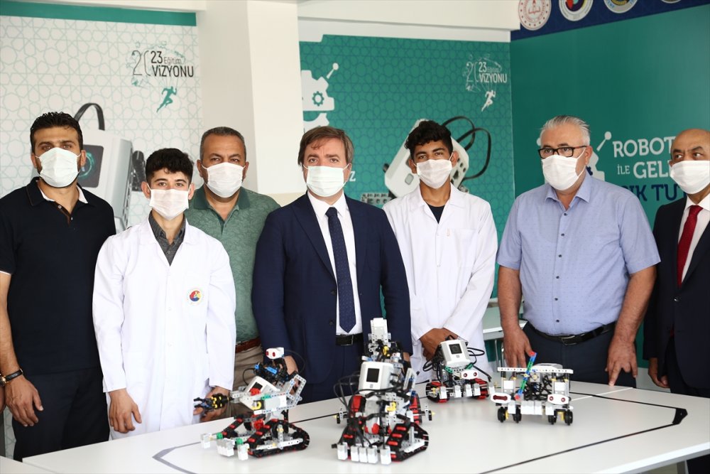 Aksaray'da Bu Liseye Gidecek Öğrencilere Burs ve Staj İmkanı