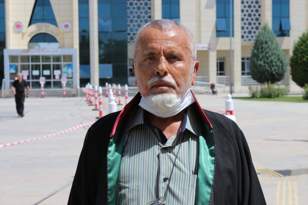Konyalı 83 Yaşındaki Avukat, Meslekte 55 Yılı Geride Bıraktı