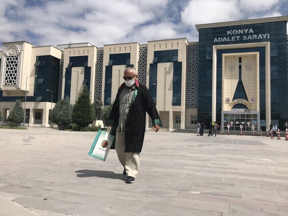 Konyalı 83 Yaşındaki Avukat, Meslekte 55 Yılı Geride Bıraktı