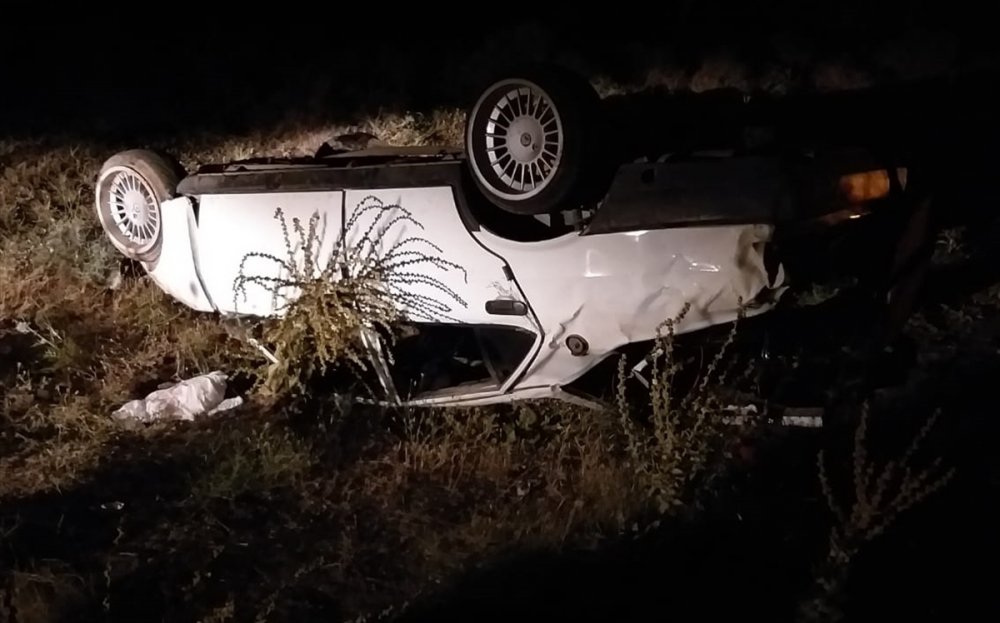 Aksaray'da Otomobil Şarampole Devrildi: 1 Ölü, 2 Yaralı