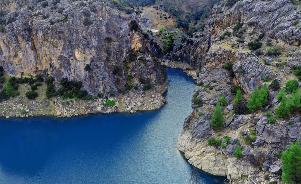 Torosların Ortasında Doğaseverlerin Yeni Gözdesi: Nadire Kanyonu