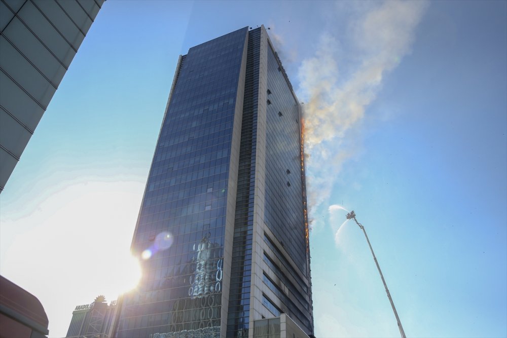 Ankara'da Yangın Paniği