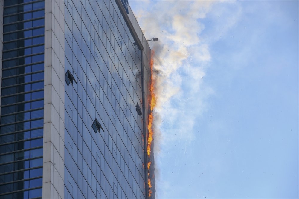 Ankara'da Yangın Paniği