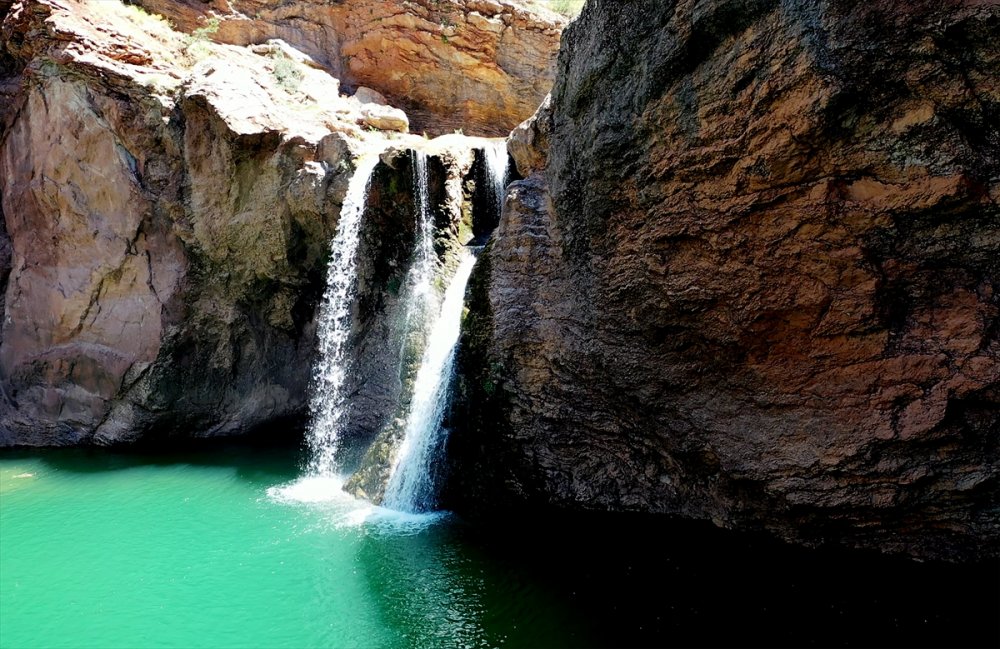 Torosların el değmemiş güzelliği: Çetmi Şelalesi
