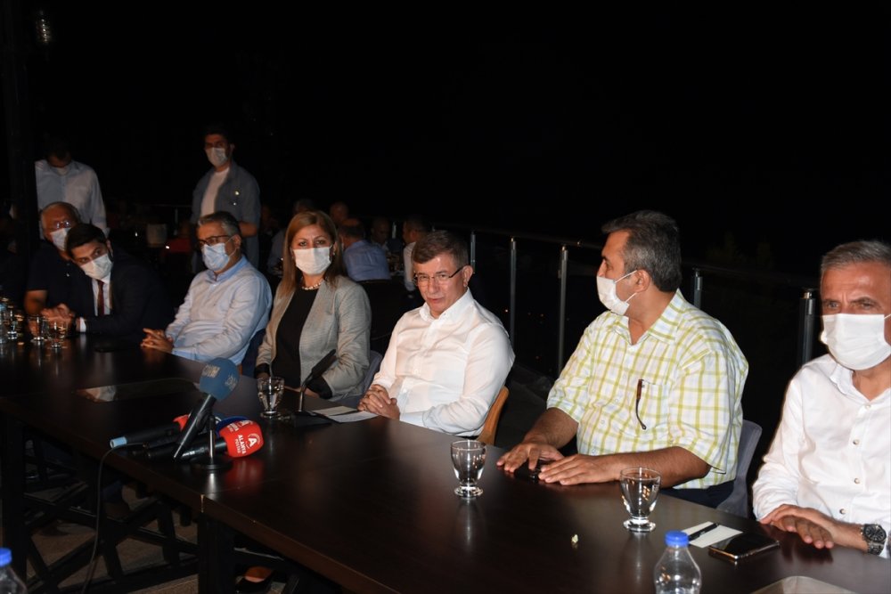 Gelecek Partisi Genel Başkanı Davutoğlu, Ortadoğu'yu Değerlendirdi