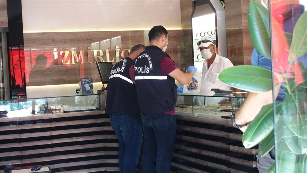 Konyalı Kuyumcu Hırsızları Polise Paket Etti