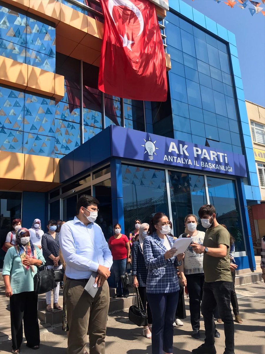 Antalya Ve Muğla'da Ak Partili Kadınlardan, Dilipak Hakkında Suç Duyurusu