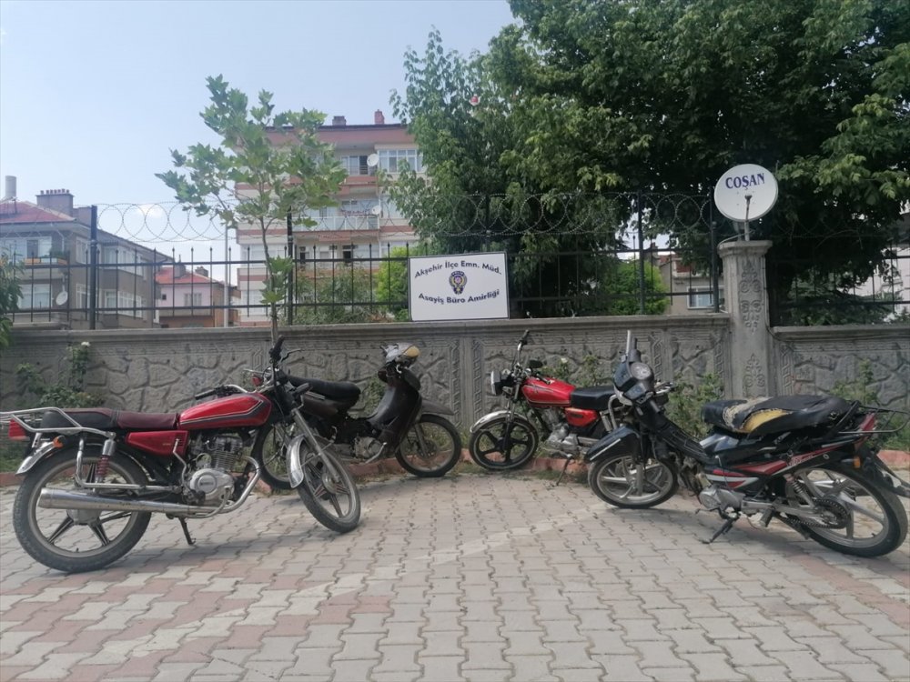 Akşehir'de Motosiklet Hırsızlığı Olayına Karıştıkları İleri Sürülen 6 Şüpheli Yakalandı