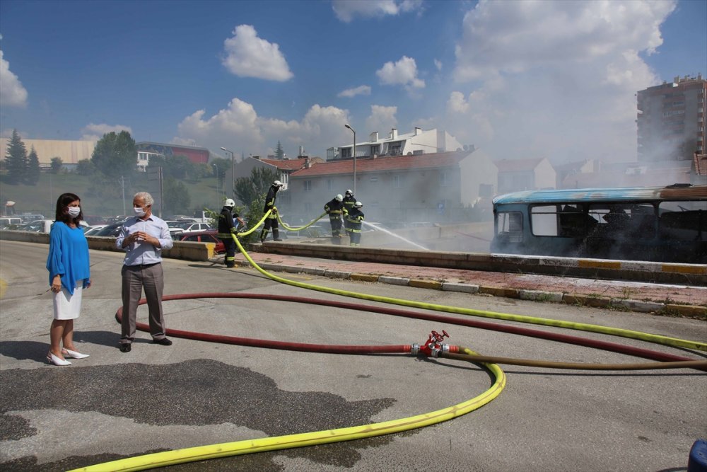Geleceğin İtfaiyecileri Stajlarını Tamamladı