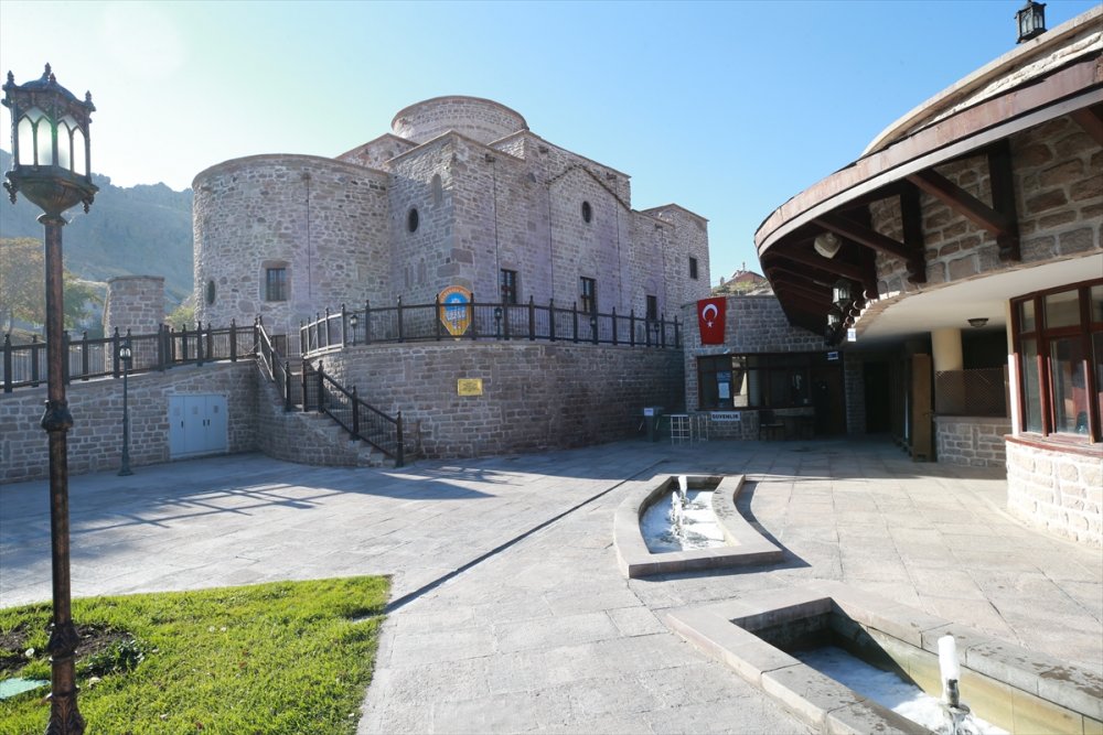 Konya'nın Tarihi Mekanları Avrupa'da Görücüye Çıkıyor