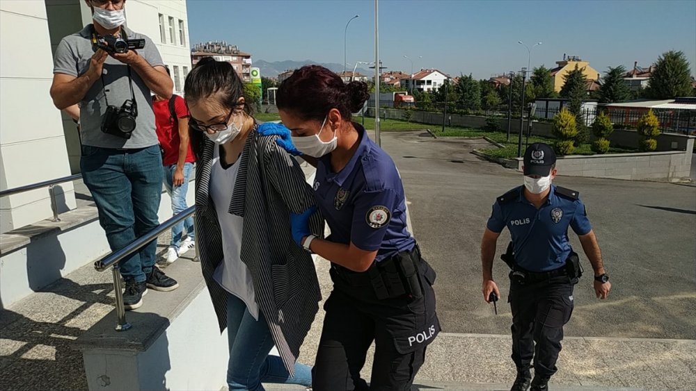 Hemşirelik Öğrencisinin Çete Üyelerine Sahte Reçete Düzenlediği İddiası