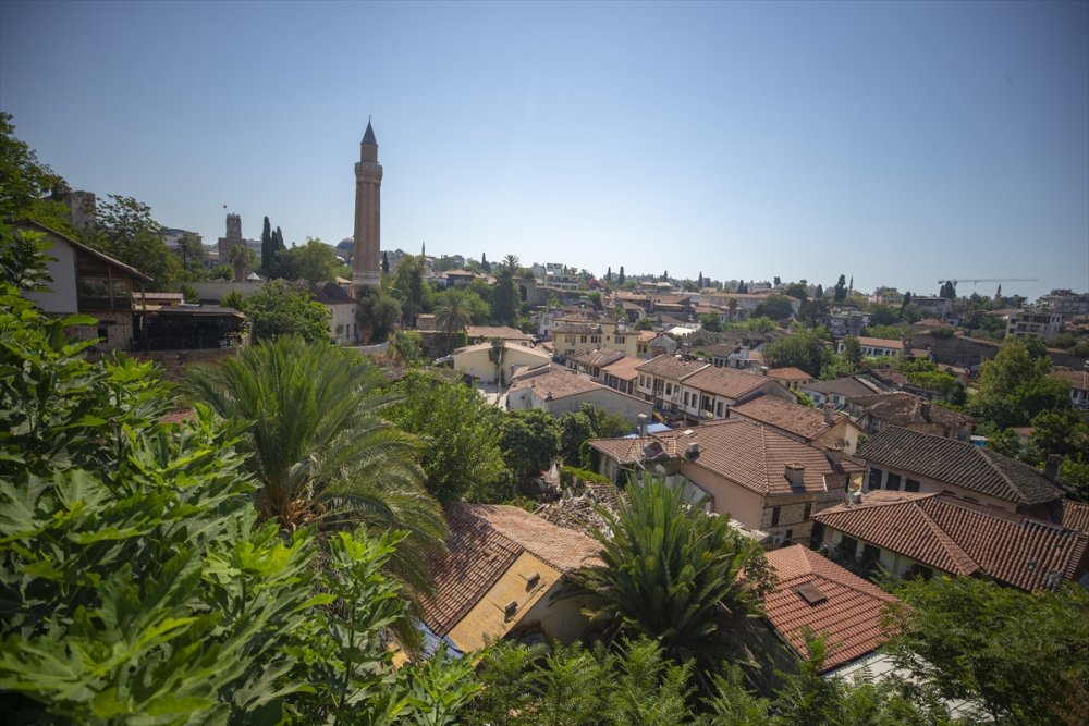 Türk Turizminin Başkenti, Dünyanın Açık Hava Müzesi: Antalya