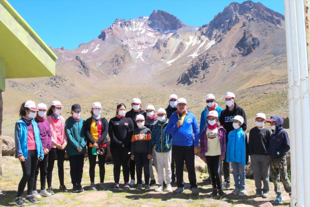 26. Sütdonduran Kampı Ve Erciyes Zirve Tırmanışı