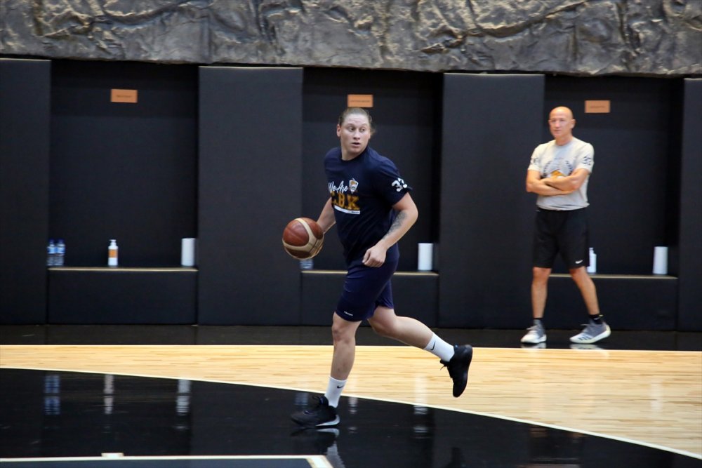 Çbk Mersin Yenişehir Belediyespor Yeni Sezon Hazırlıklarına Başladı