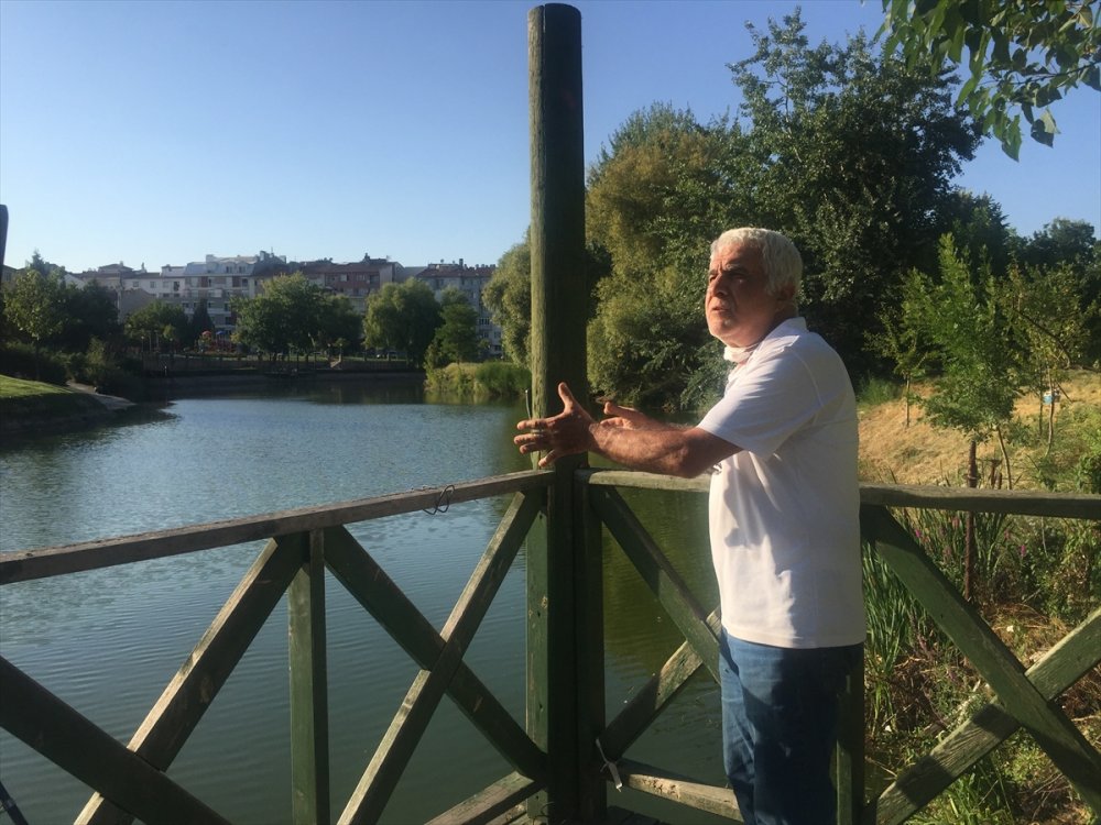 Eskişehir'de Balıkçıların Oltasına El Bombası Takıldı