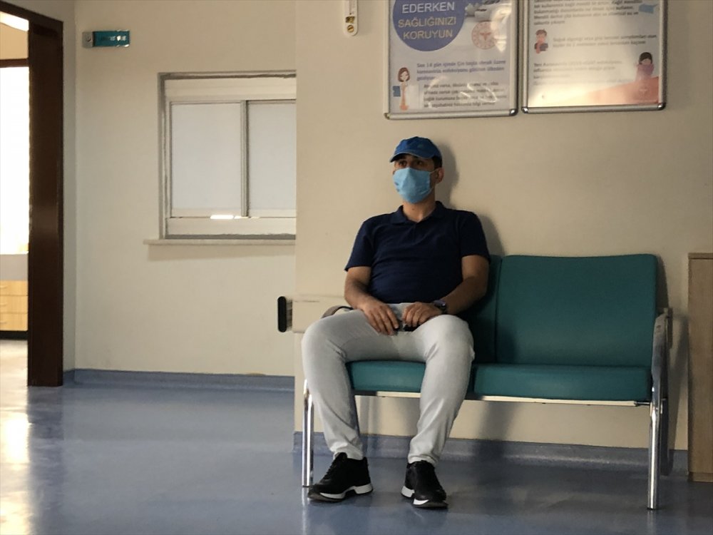 Kaymakam, Tebdili Kıyafetle Kovid-19 Denetimi Yaptı