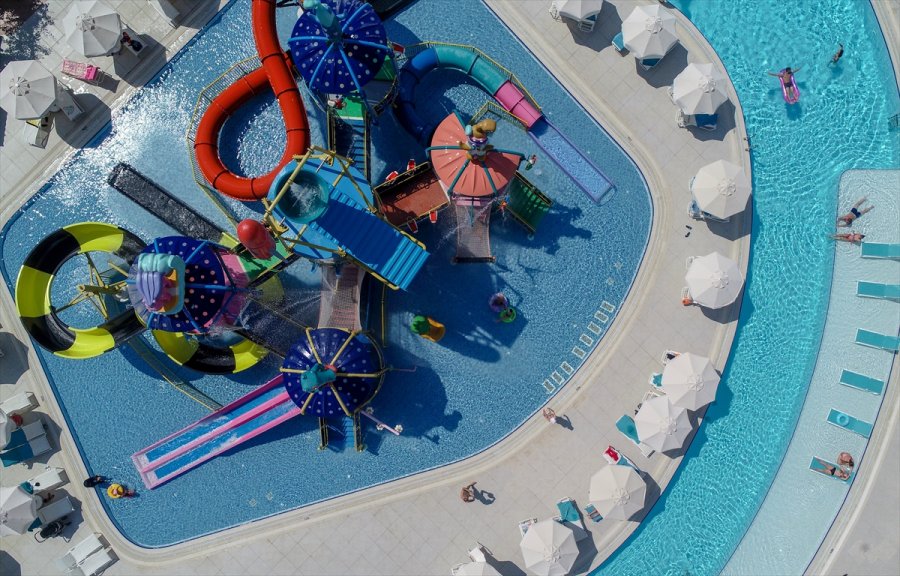 Turizmde Yıl Sonuna Kadar Canlılık Beklentisi