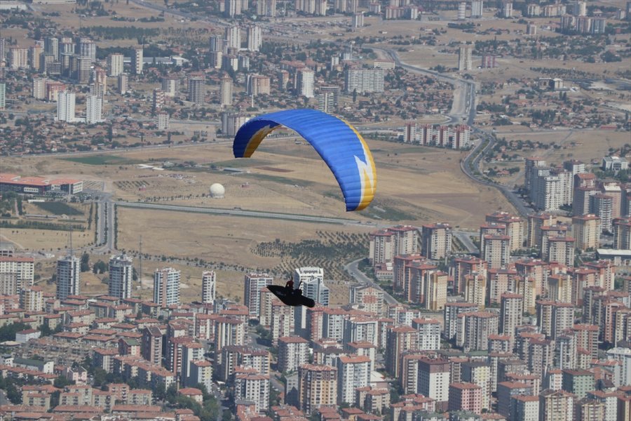 Ali Dağı Yamaç Paraşütü Türkiye Mesafe Şampiyonası Kayseri'de Devam Ediyor