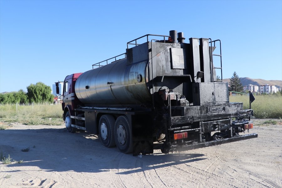 Kayseri'de Tankerde Kaynak Yapan İşçi Alev Alan Zift Nedeniyle Yaralandı